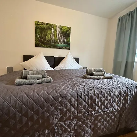 Modernes Und Gemuetliches Gartenapartent Fuer 5-6 Pers.*zentral*netflix*top Apartman Marl